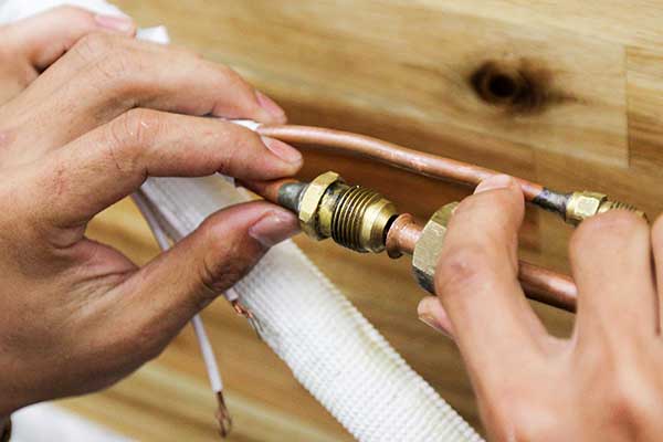 Dàn lạnh bị thiếu gas hoặc rò rỉ gas