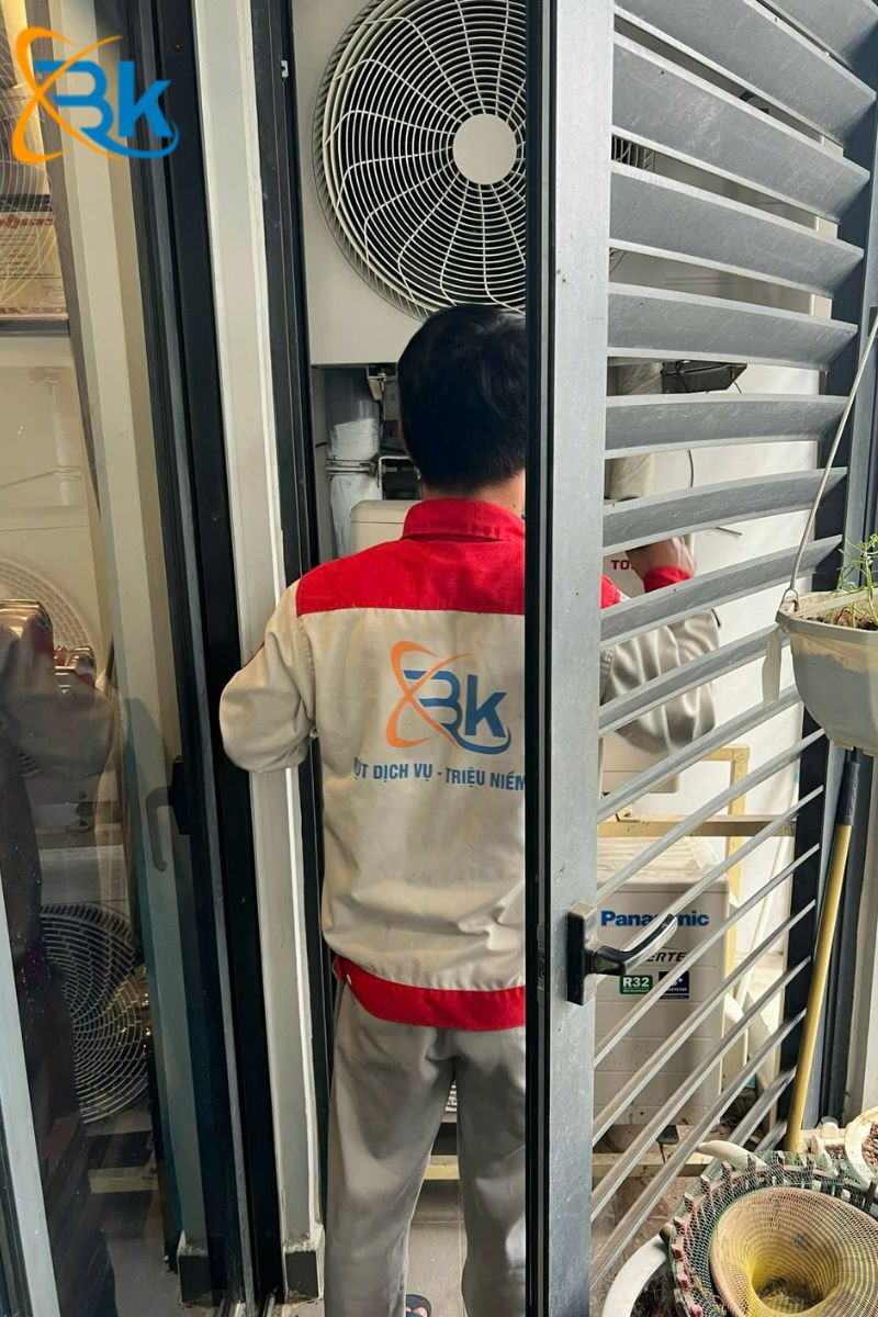 Dịch vụ sửa - vệ sinh điều hoà tại Keangnam của Điện lạnh Bách Khoa K9