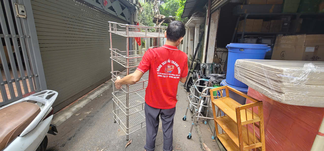 Taxi tải thành hưng
